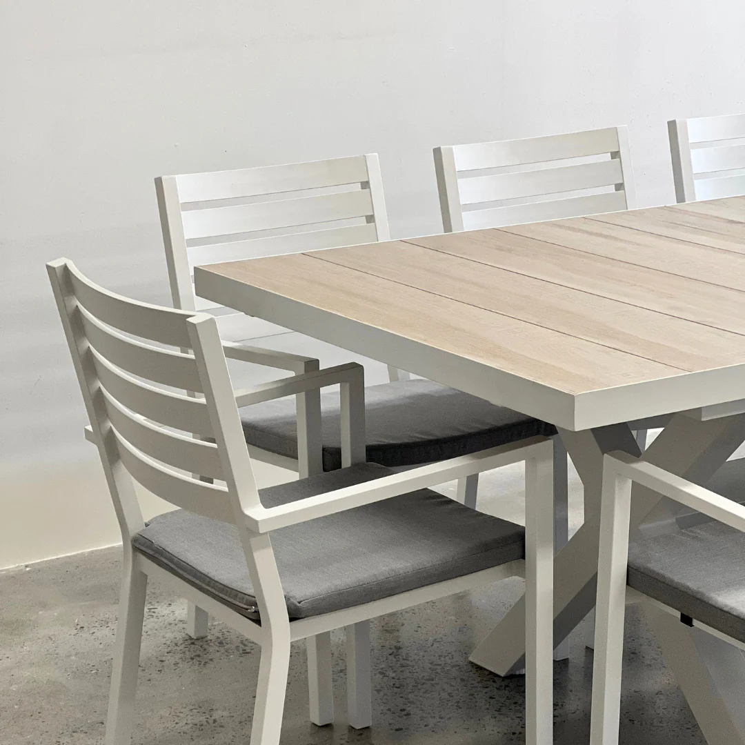 Sultan Mayfair 11 Piece Outdoor Dining Setting | White - Image 3